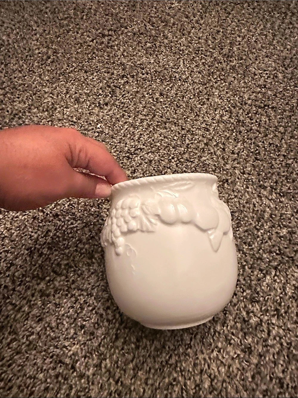 White Lidded Ceramic Container - Picture 5 of 9